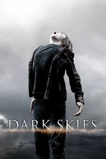 Affiche de Dark Skies