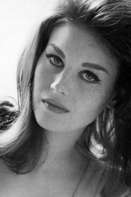 Portrait de Lana Wood