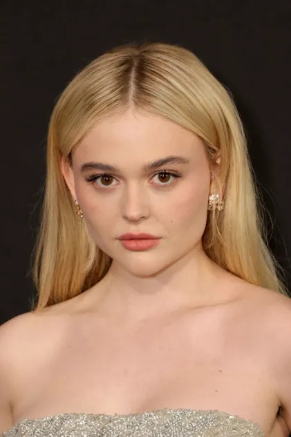 Portrait de Emily Alyn Lind