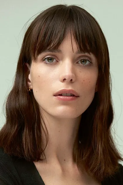 Portrait de Stacy Martin
