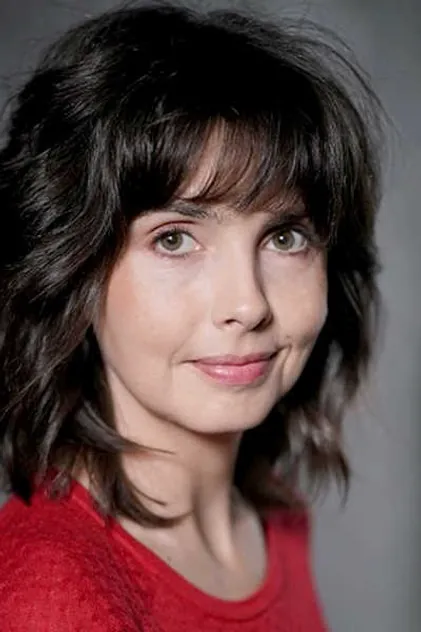 Portrait de Émilie Cazenave