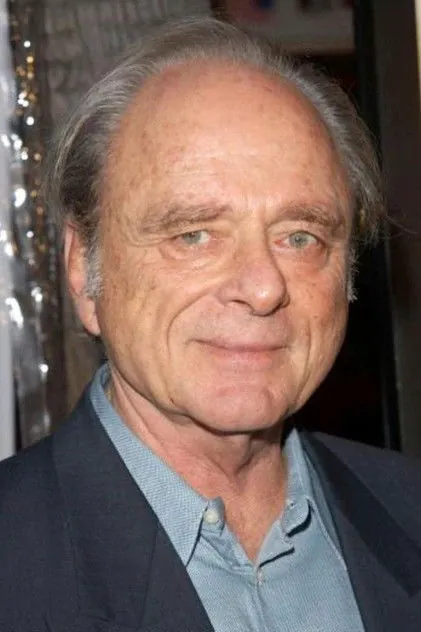 Portrait de Harris Yulin