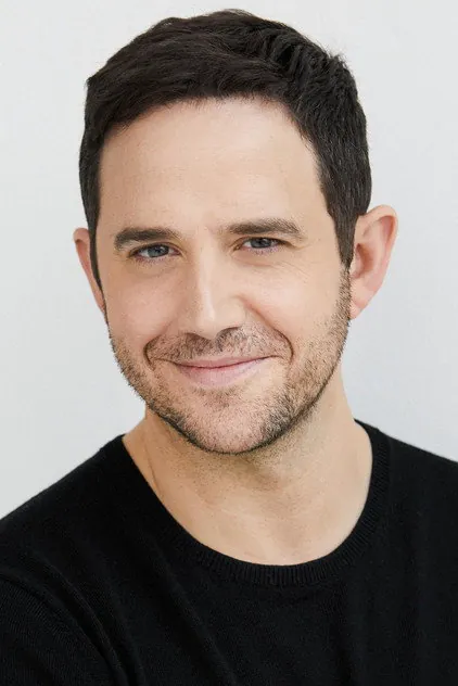 Portrait de Santino Fontana