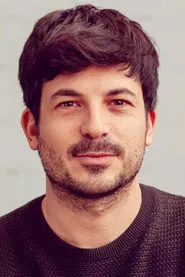 Portrait de Adrien Barazzone