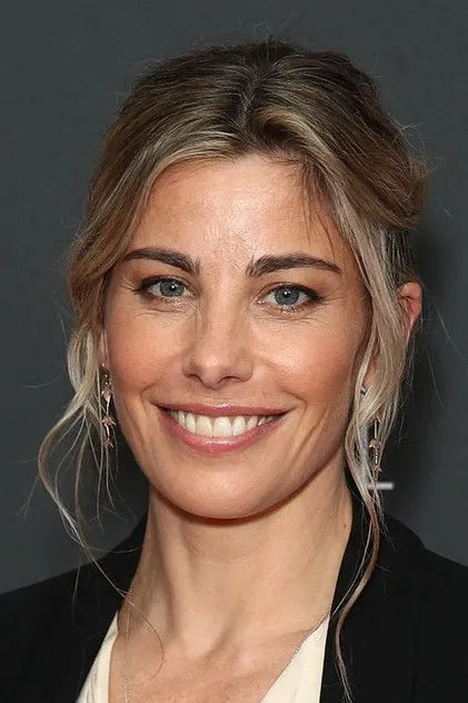 Portrait de Brooke Satchwell