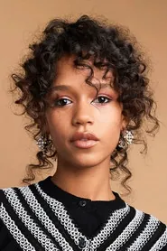 Portrait de Taylor Russell