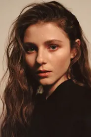 Portrait de Thomasin McKenzie