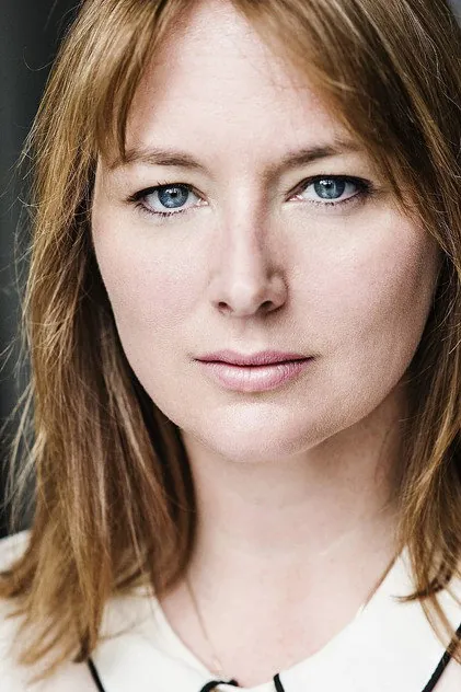 Portrait de Beth Chalmers