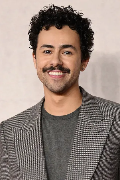 Portrait de Ramy Youssef