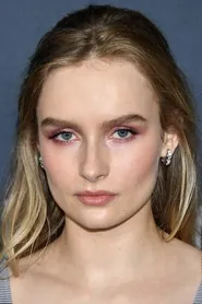 Portrait de Olivia DeJonge