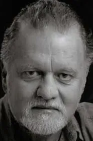 Portrait de Vincent Gil