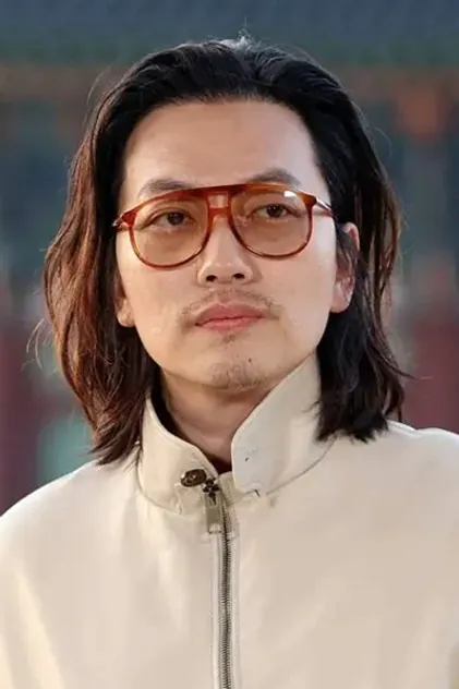 Portrait de Lee Dong-hwi