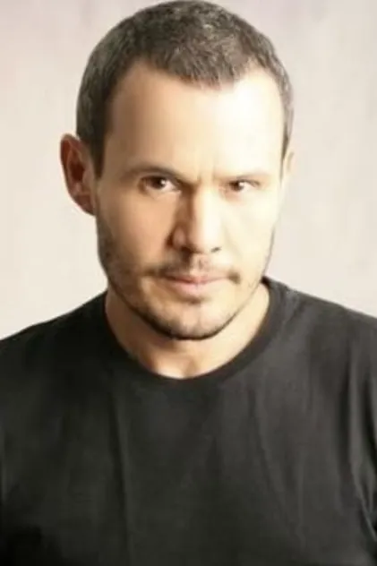 Portrait de Edmilson Barros