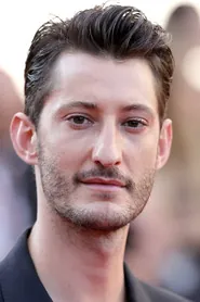 Portrait de Pierre Niney