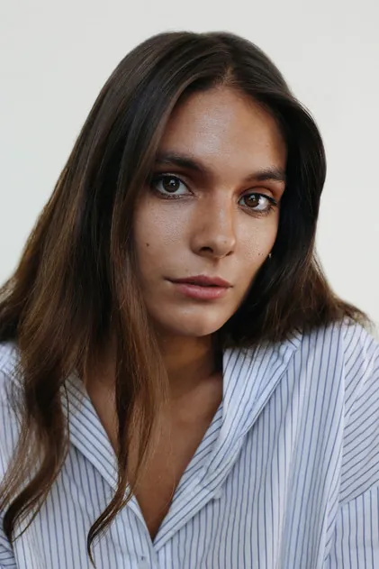 Portrait de Caitlin Stasey