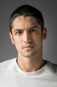 Portrait de Gabriel Leone