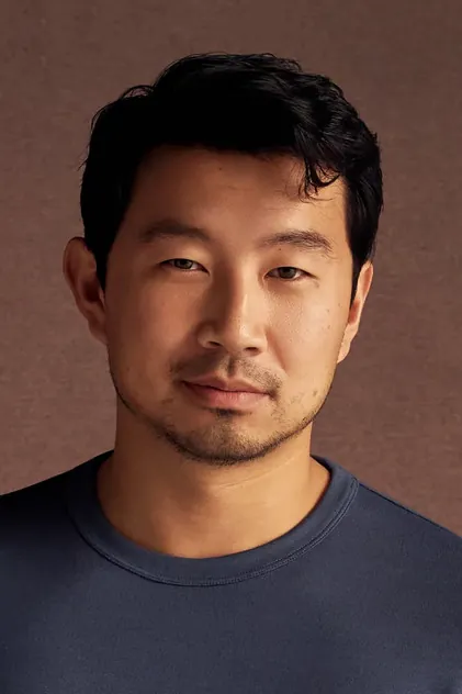 Portrait de Simu Liu