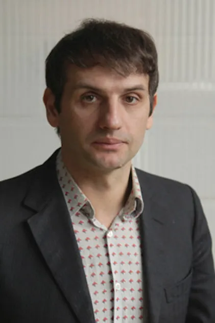 Portrait de Serge Bozon