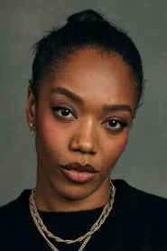 Portrait de Naomi Ackie