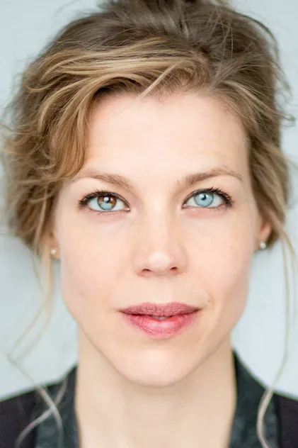 Portrait de Élisabeth Locas