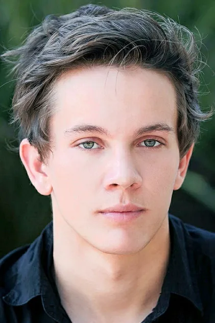 Portrait de Austin P. McKenzie