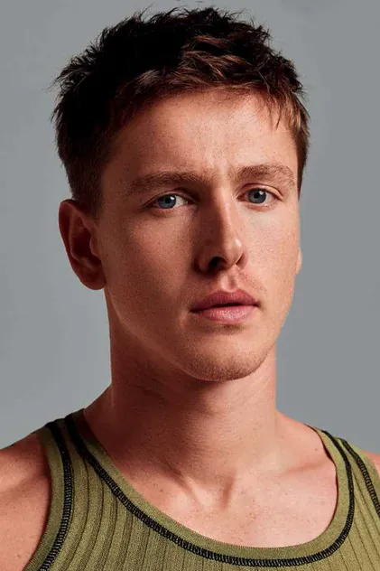 Portrait de Harris Dickinson