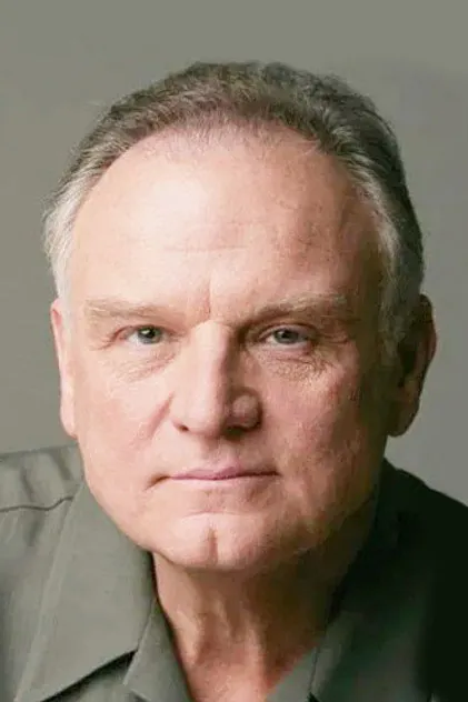 Portrait de Bill Smitrovich