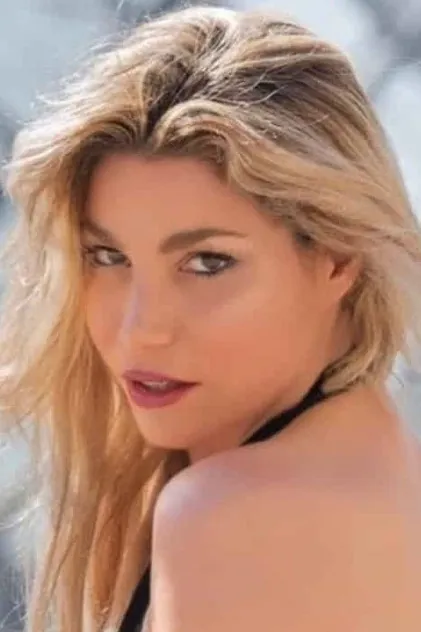 Portrait de Lola Marois-Bigard