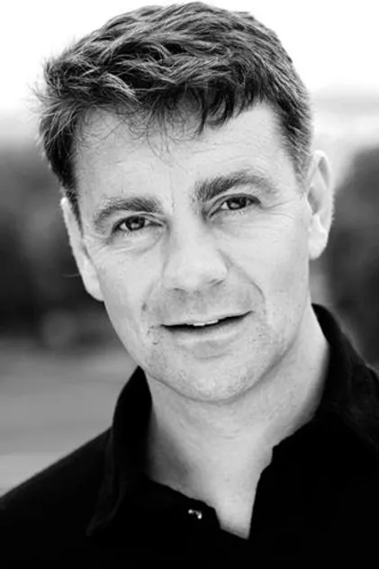 Portrait de Alexander Hanson