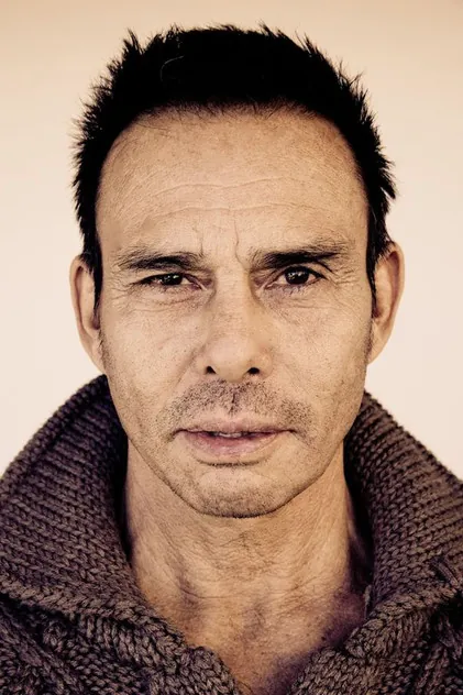 Portrait de Raoul Max Trujillo
