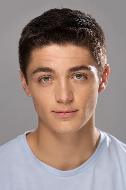 Portrait de Asher Angel
