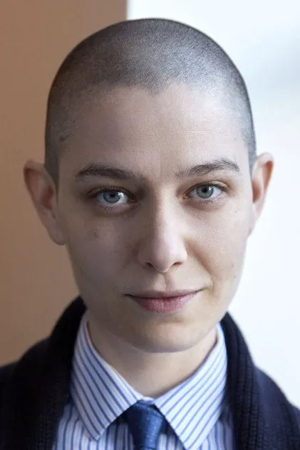 Portrait de Asia Kate Dillon