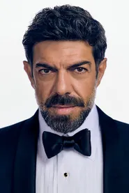 Portrait de Pierfrancesco Favino