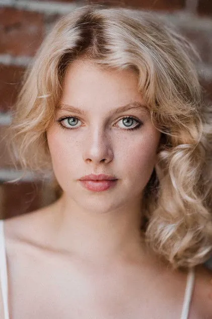 Portrait de Ella Newton