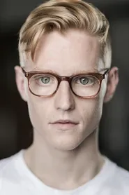 Portrait de John McCrea