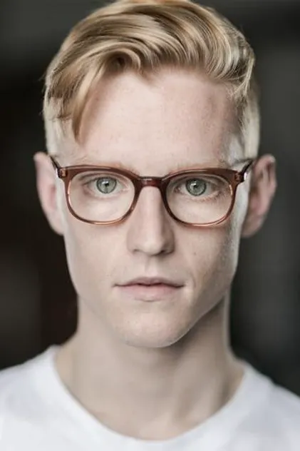 Portrait de John McCrea