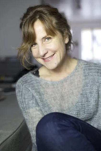 Portrait de Daphné De Quatrebarbes