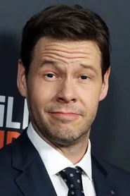 Portrait de Ike Barinholtz