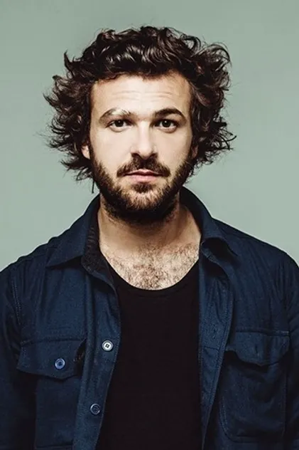 Portrait de Thibaut Évrard
