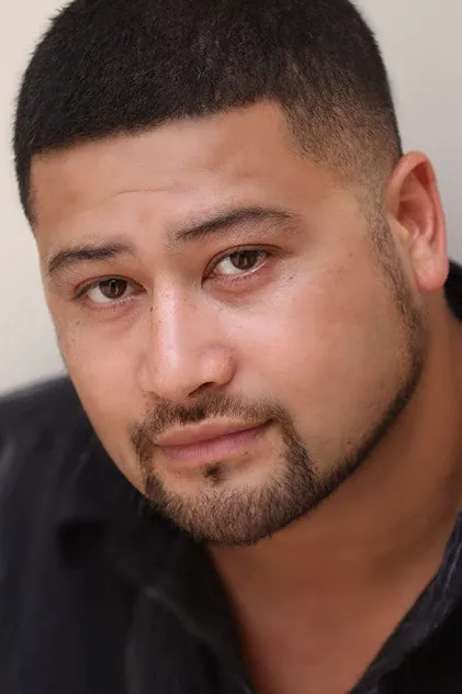 Portrait de John Tui