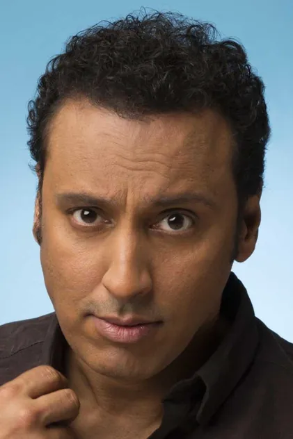 Portrait de Aasif Mandvi