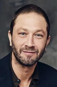 Portrait de Ebon Moss-Bachrach