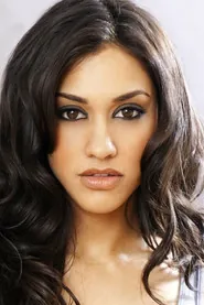 Portrait de Janina Gavankar