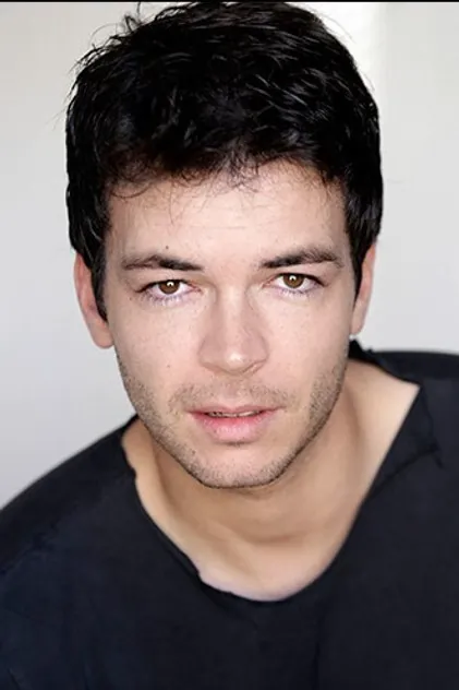 Portrait de Carlos Serrano-Clark