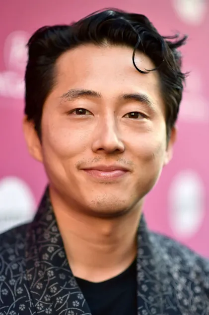 Portrait de Steven Yeun