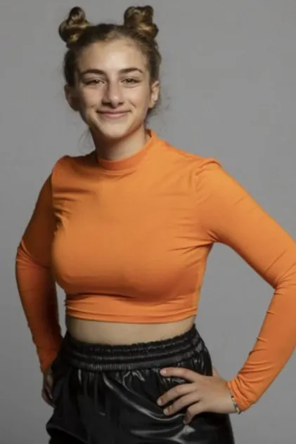 Portrait de Louise Malek