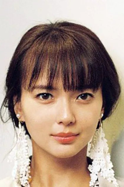 Portrait de 多部未華子
