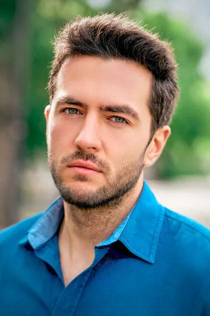 Portrait de Liviu Bora