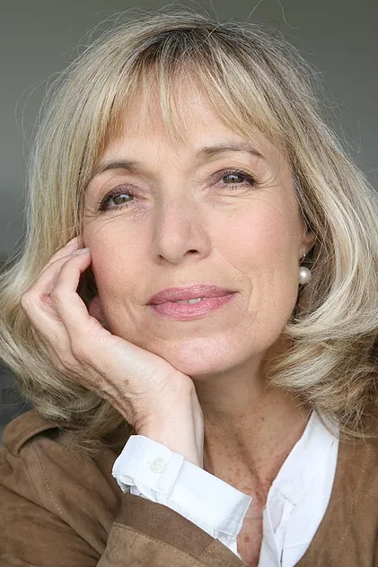 Portrait de Arielle Sémenoff