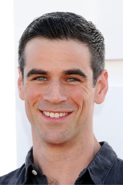Portrait de Eddie Cahill